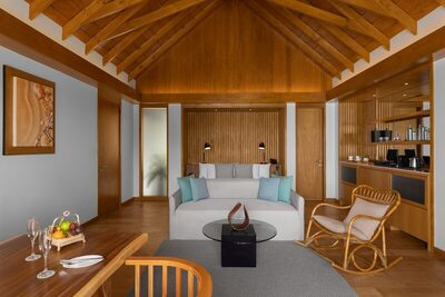 Emerald Faarufushi Resort & Spa - Presidential Beach Villa with Pool