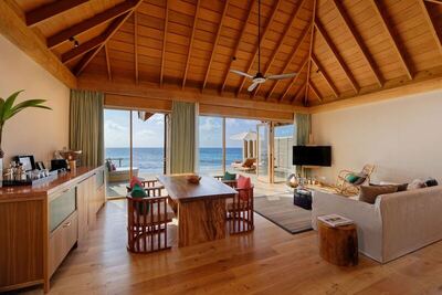 Emerald Faarufushi Resort & Spa - Superior Water Villa with Pool