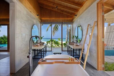 Emerald Faarufushi Resort & Spa - Presidential Beach Villa with Pool