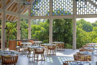 Emerald Faarufushi Resort & Spa, , Малдиви