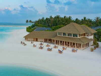 Emerald Faarufushi Resort & Spa, , Малдиви
