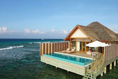 Emerald Faarufushi Resort & Spa - Superior Water Villa with Pool