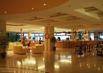 Eri Beach & Village, Ираклион, Гърция