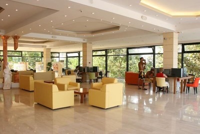 Eri Beach & Village, Ираклион, Гърция