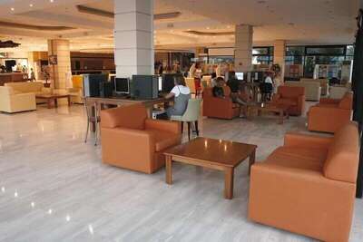 Eri Beach & Village, Ираклион, Гърция