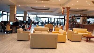 Eri Beach & Village, Ираклион, Гърция