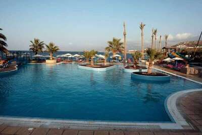 Eri Beach & Village, Ираклион, Гърция