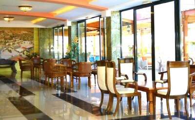 Eri Beach & Village, Ираклион, Гърция