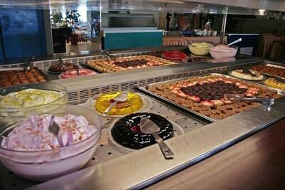 Eri Beach & Village, Ираклион, Гърция