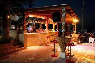 Eri Beach & Village, Ираклион, Гърция