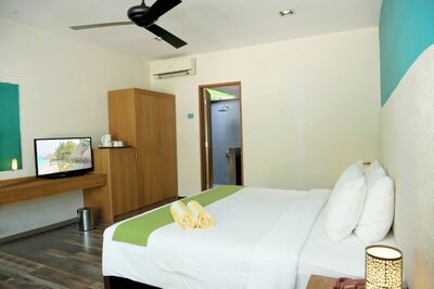 Eriyadu Island Resort - Premium Beach Villa