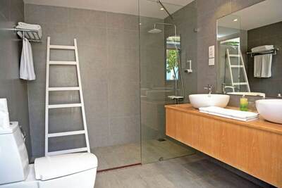 Eriyadu Island Resort - Premium Beach Villa