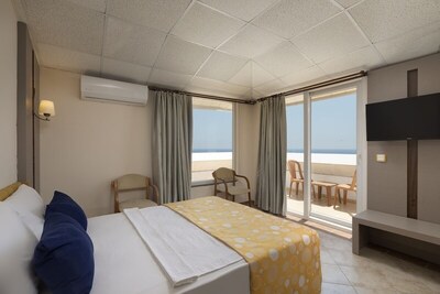 Euphoria Comfort Beach Alanya - Standard Side Sea View - Partial Sea View