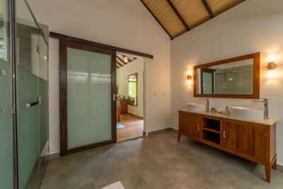 Fiyavalhu Resort Maldives, , Малдиви