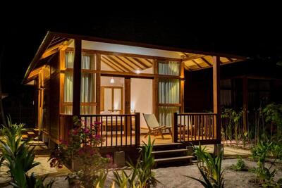 Fiyavalhu Resort Maldives, , Малдиви