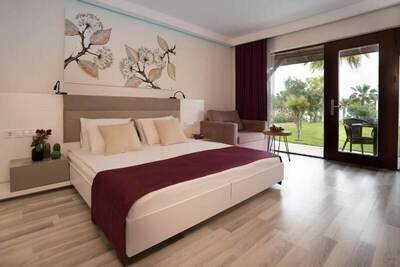 Flora Garden Beach Club - Standard Bungalow, Sea View