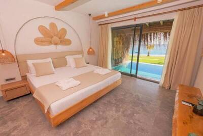 Flora Garden Beach Club - Villa with Private Pool