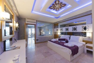 Flora Garden Beach Club - Senior Suite