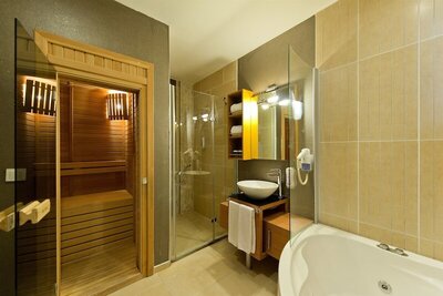 Flora Garden Beach Club - Senior Suite