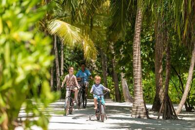 Four Seasons Maldives at Landaa Giraavaru, , Малдиви