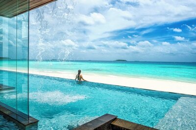 Four Seasons Maldives at Landaa Giraavaru, , Малдиви