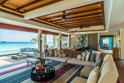 Four Seasons Maldives at Landaa Giraavaru, , Малдиви