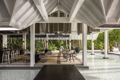 Four Seasons Maldives at Landaa Giraavaru, , Малдиви