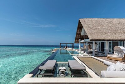 Four Seasons Maldives at Landaa Giraavaru, , Малдиви