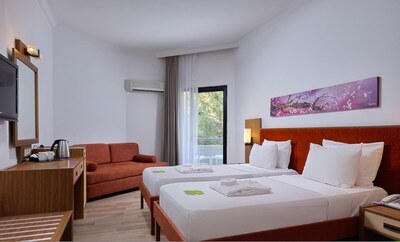 Fun & Sun Family Club Saphire - Standard Room - Garden View