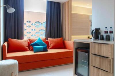 GLOW Mira Karon Beach - Premier Triple Room