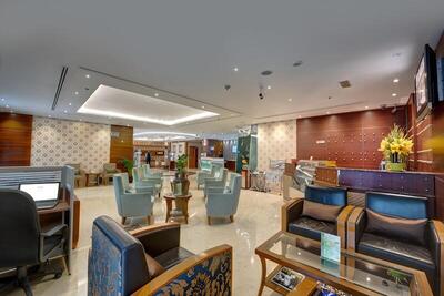 Golden Tulip Al Barsha, Дубай, ОАЕ