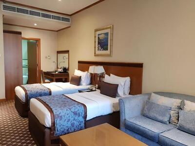 Golden Tulip Al Barsha, Дубай, ОАЕ