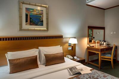 Golden Tulip Al Barsha - Standard Room, 1 King Bed
