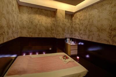 Golden Tulip Al Barsha, Дубай, ОАЕ