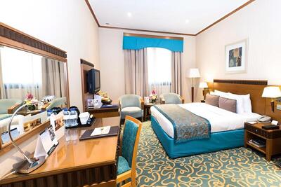 Golden Tulip Al Barsha - Superior Room, 2 Twin Beds