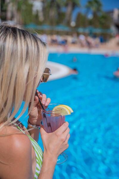 Grand Hotel Holiday Resort, Ираклион, Гърция