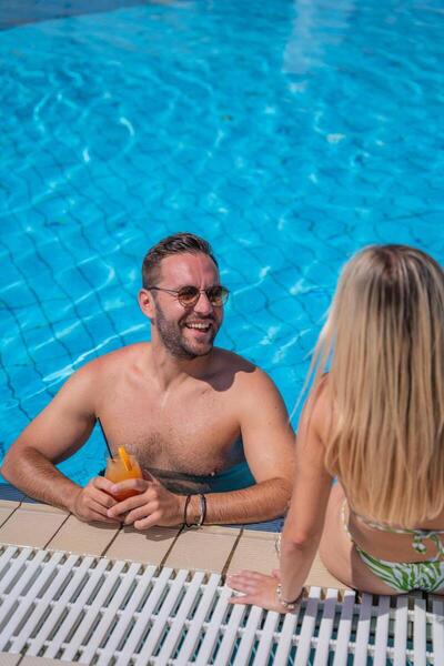 Grand Hotel Holiday Resort, Ираклион, Гърция