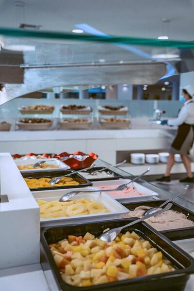 Grand Hotel Holiday Resort, Ираклион, Гърция