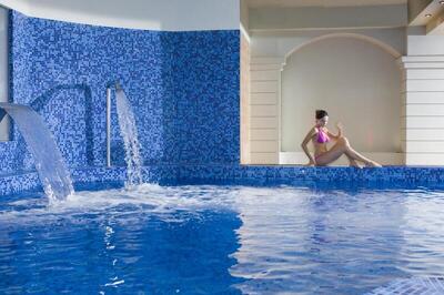 Grand Hotel Holiday Resort, Ираклион, Гърция