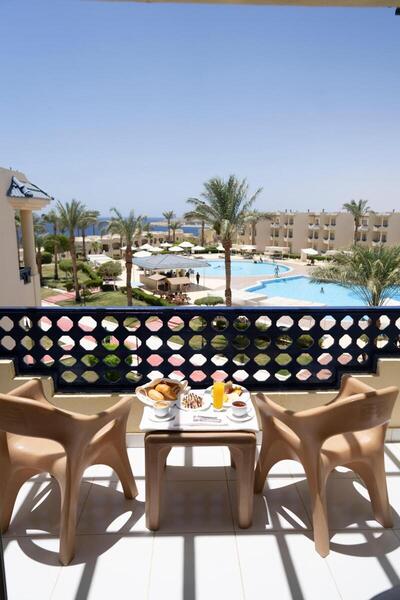 Grand Oasis Resort - Standard Double or Twin Pool View Room