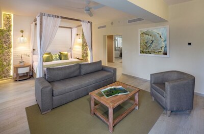 Grand Sirenis Punta Cana Resort & Aquagames - Suite (Renovated)