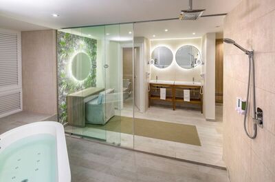 Grand Sirenis Punta Cana Resort & Aquagames - Suite (Renovated)