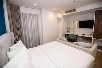 Henry Resort & Spa - Deluxe Double Room