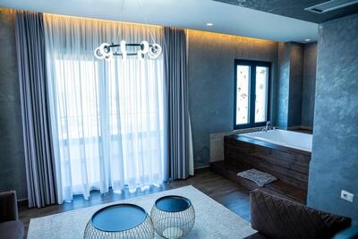 Henry Resort & Spa - Deluxe Junior Suite