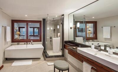 Heritage Awali Golf & Spa Resort - Senior Suite Sea View