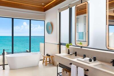 Hilton Maldives Amingiri Resort & Spa - One Bedroom Overwater Suite with Pool