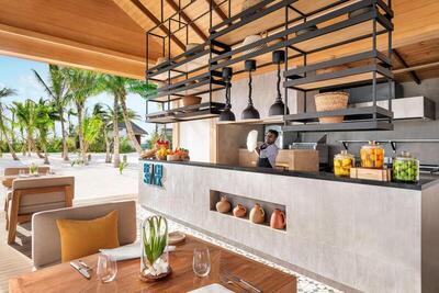 Hilton Maldives Amingiri Resort & Spa, , Малдиви