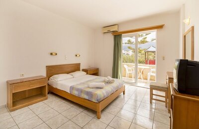 Horizon Beach Hotel - Family Room