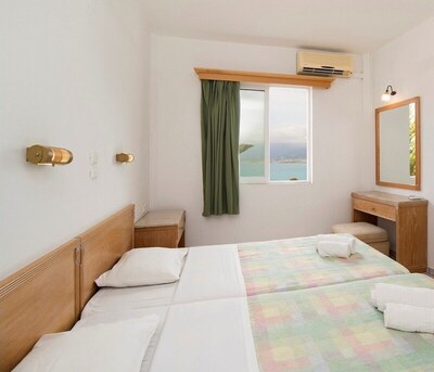 Horizon Beach Hotel - Family Room