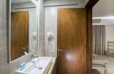 Horizon Beach Hotel - Superior Double Room, Sea Facing